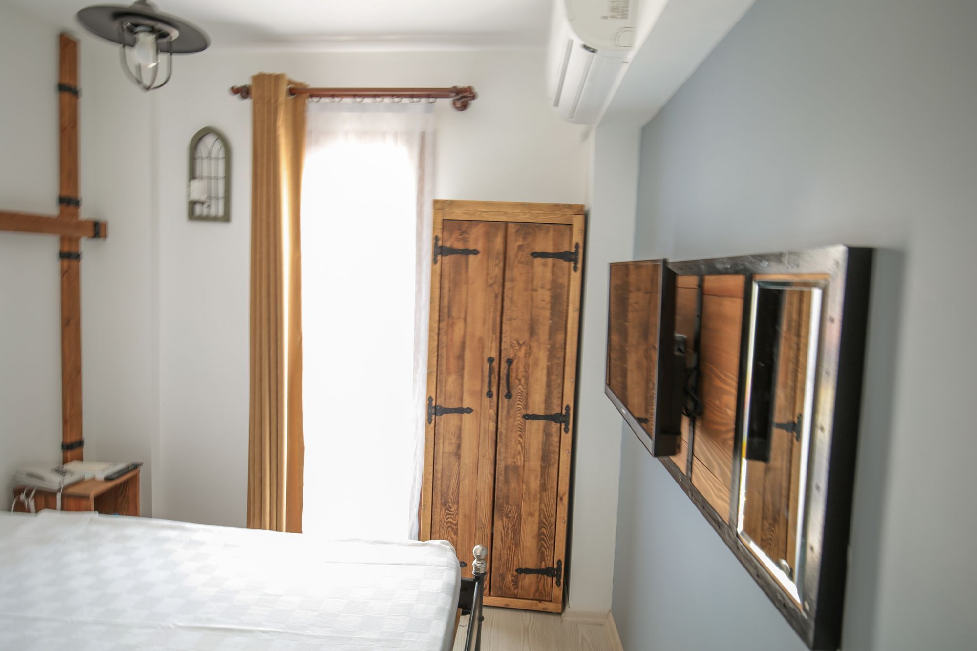 פוצ'ה Menendi Otel מראה חיצוני תמונה